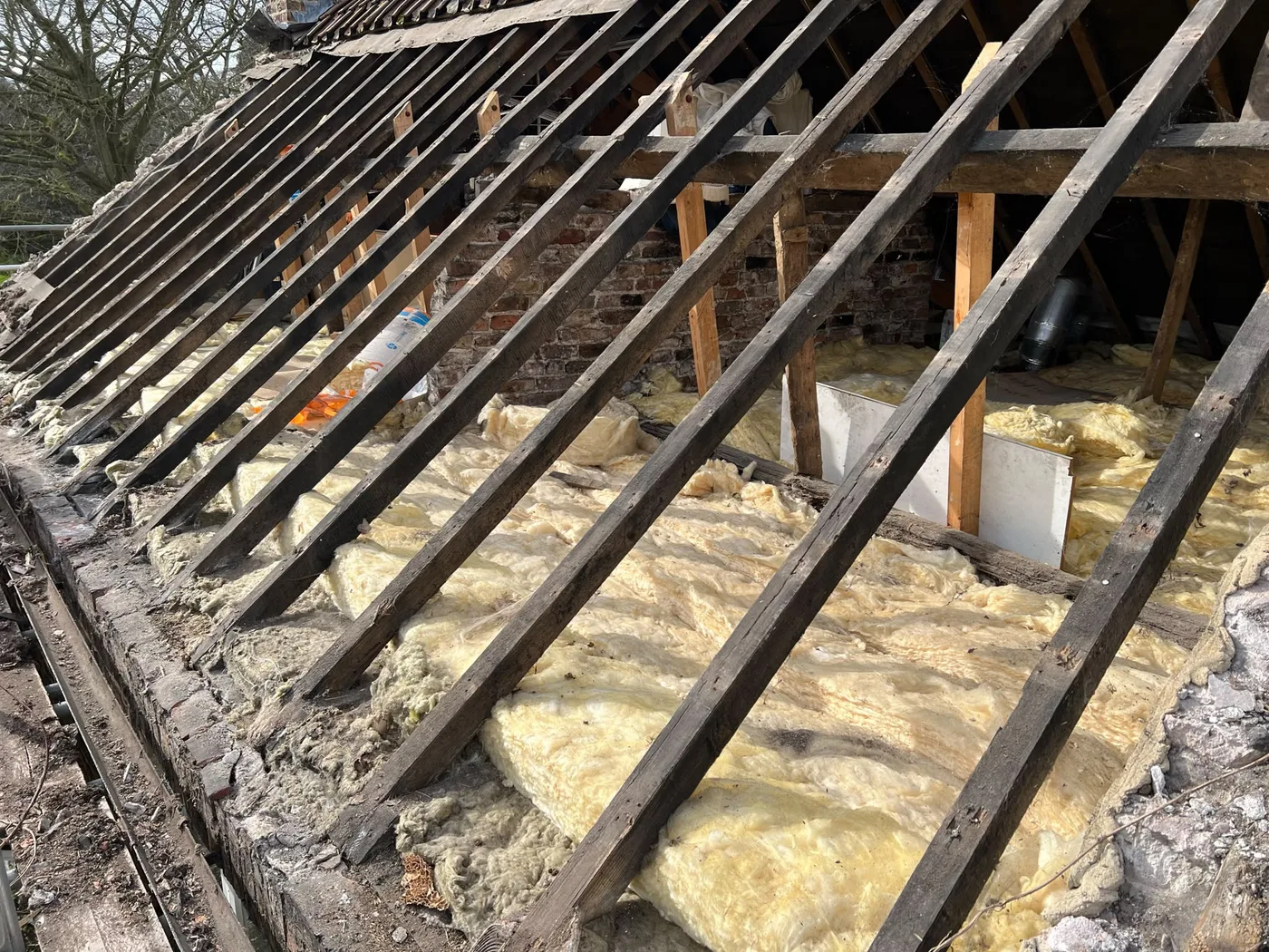 Roof strip with rafters exposed